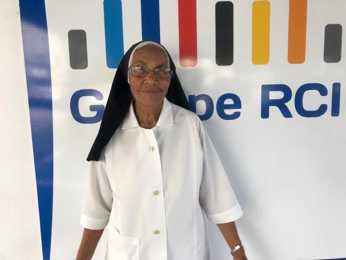 Hommage à une religieuse pierrotine