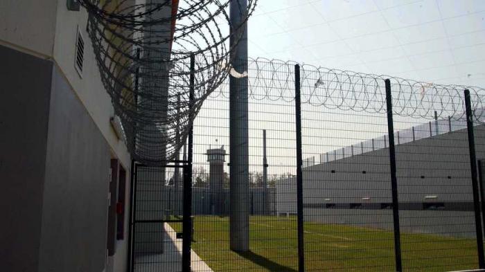 Il lance "Allah Akbar" aux gendarmes et finit en prison