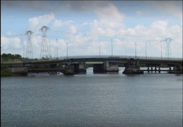 Il n'y a plus de barrage sur le pont de la Gabarre