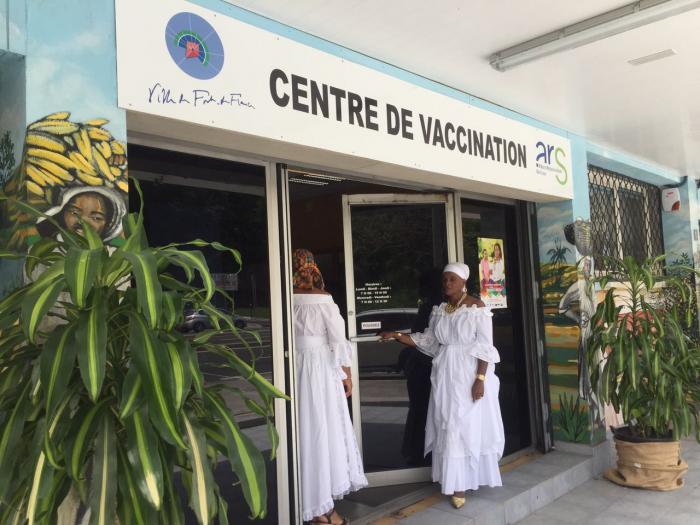 Inauguration du centre de vaccination à Fort-de-France