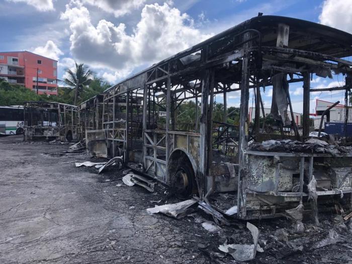 Incendie bus Sotravom : l'enquête a démarré afin de connaître son origine