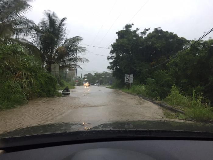 Inondations et montée des eaux dans le sud de l'île