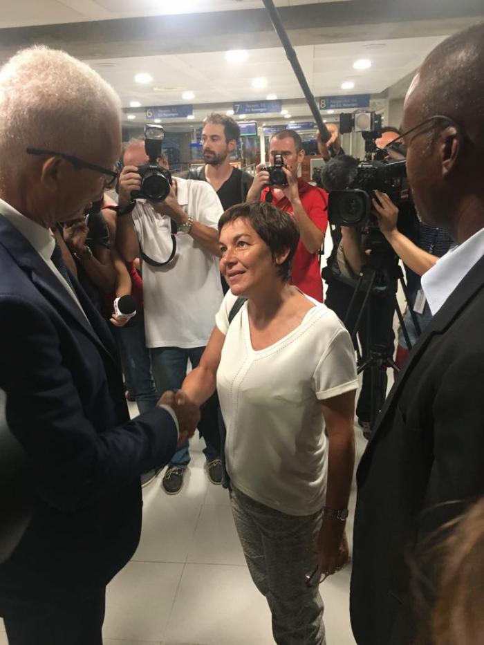 IRMA : la ministre des Outre-mer en reconnaissance aérienne ce matin
