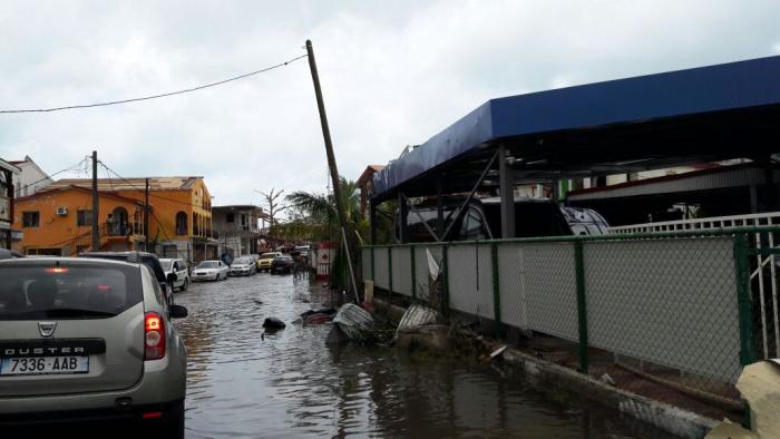 IRMA: Paysages de désolation dans toute la Caraïbe