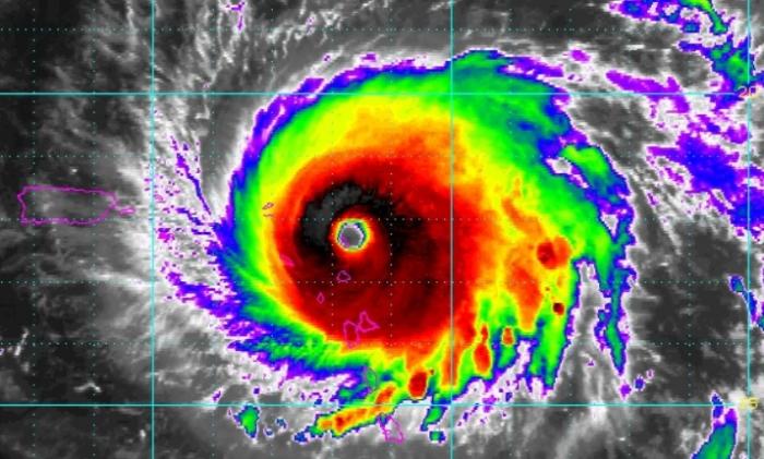 Irma : une rafale à 320 km/h enregistrée