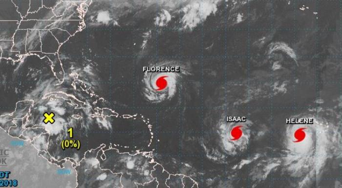 Isaac : la Dominique surveille le phénomène
