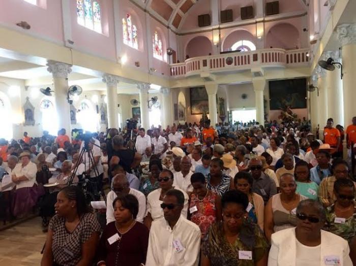 L'église d'Emmaüs se met à la langue des signes
