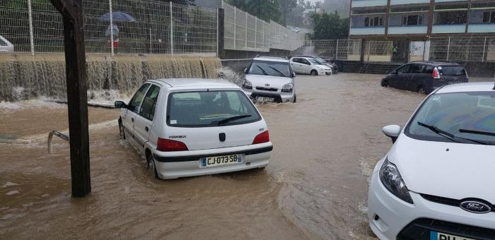La Martinique en vigilance orange : des écoles fermées, des élèves confinés