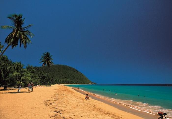 La plage de Grande-Anse classée parmi les 25 plus belles plages de la Caraïbe