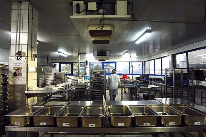 La restauration scolaire dans le sud repasse aux mains du public