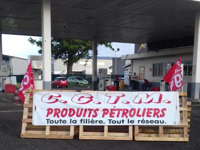 La station service du Larenty est en grève