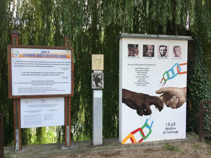 Le buste d'Aimé Césaire volé à Charleville-Mézières