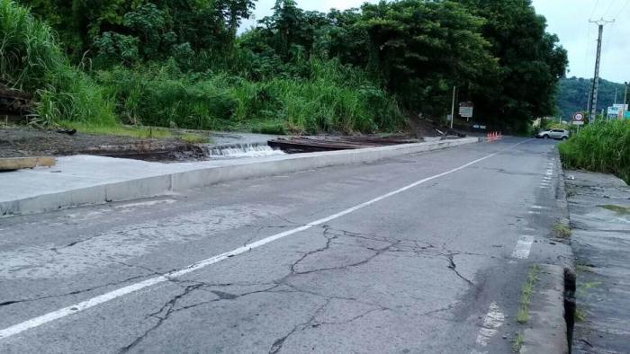 Le maire de Saint-Pierre redit son opposition à l'installation d'un viaduc métallique à la Rivière des Pères