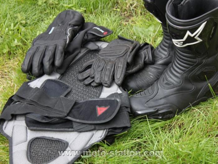 "Les autorités doivent se mettre au travail, il y a trop de motards délinquants qui se baladent sur la route"