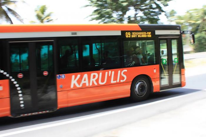 Les bus orange de KARU'LIS sont à l’arrêt