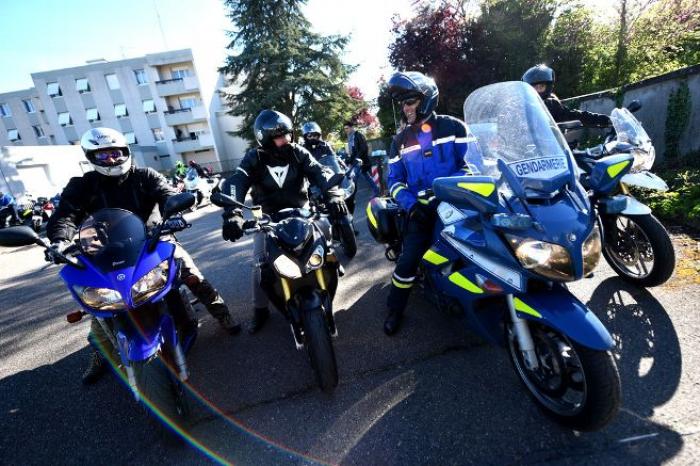 Les gendarmes forment les motards aux risques de la route