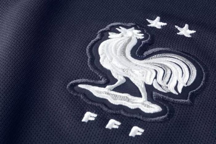 Les nouveaux maillots de l’équipe de France en rupture de stock