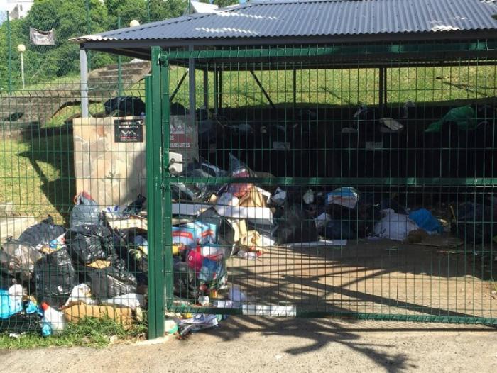 Les ordures s'amoncellent dans la Cacem