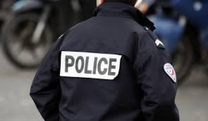 Les policiers descendent dans la rue