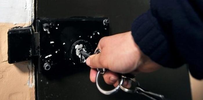 Les syndicats de prison mécontents