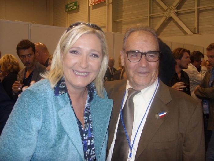 Marine Le Pen aux Antilles : "Nous ne nous occupons pas des groupuscules et des fascistes" (Marc Guille)