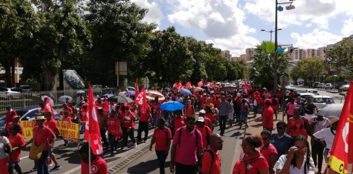Mobilisation générale du 5 février : plus d'un millier de manifestants dans les rues à Fort-de-France