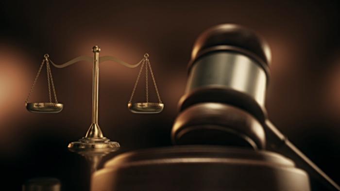 Moins de crimes mais plus de violences entre proches