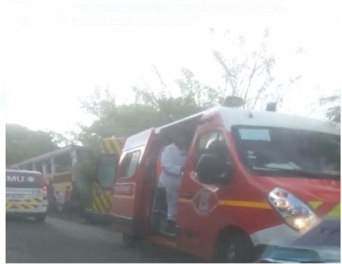 Mort d'un motard dans une collision avec une voiture à Schoelcher