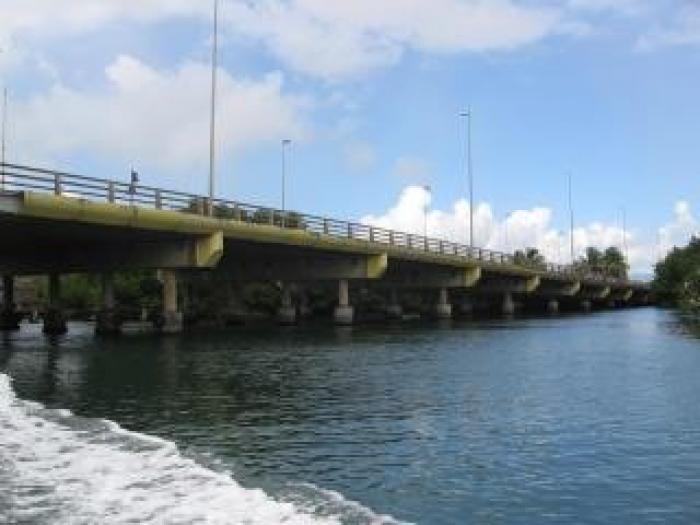 Ralentissement sur le pont de la Gabarre