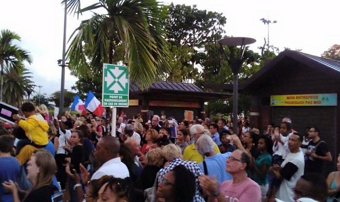 Rassemblement républicain peu suivi :"Je me devais d'être au plus près de la famille"