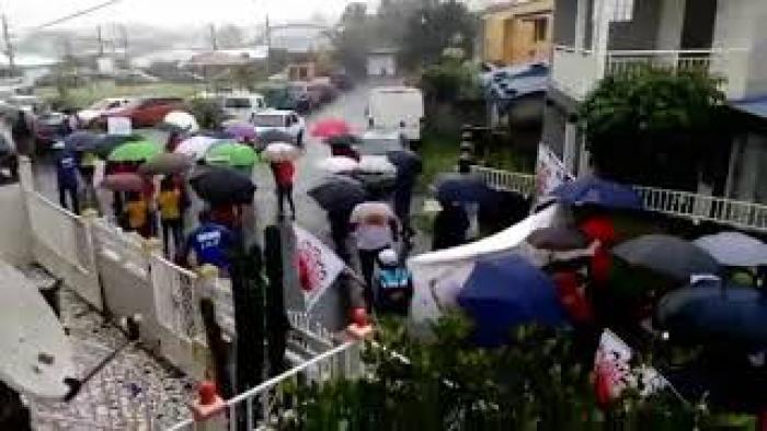 Récap du 1er mai: les syndicats défient la pluie