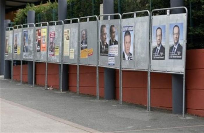 Régionales 2015 : Réunions, affichages, tracts quels moyens pour informer les électeurs ?