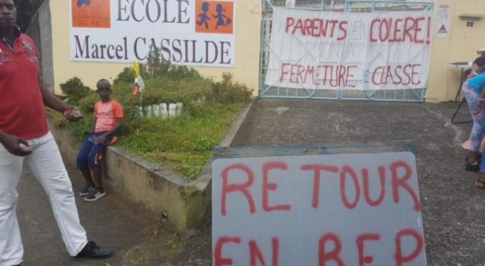 Réouverture de l'école Marcel Cassilde de Bezaudin à Sainte-Marie