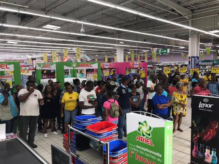 Réouverture sous tension à Carrefour Milénis