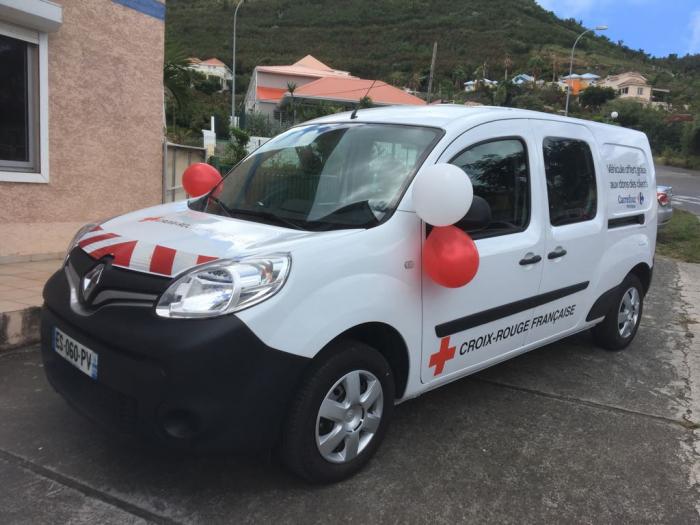 Saint-Martin : la Croix-Rouge bénéficie d'un nouveau "Bus Santé"
