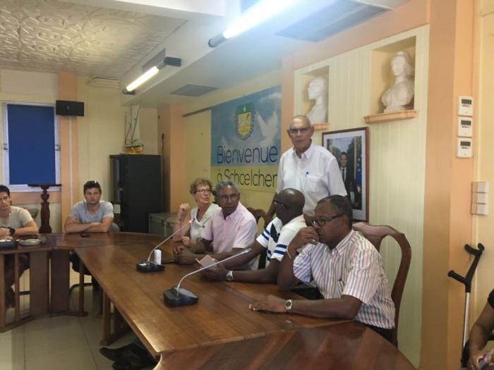 Schoelcher : les agents municipaux reprennent le travail. Aucun protocole signé