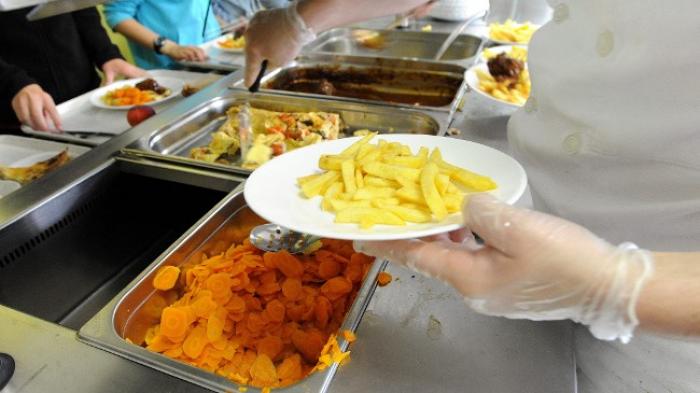Servichef : la cantine assurée, selon les syndicats et la direction