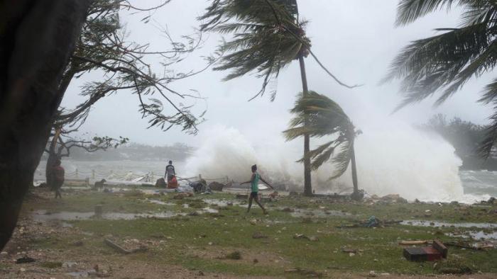 Simulation: alerte jaune pour le cyclone "Zélie"