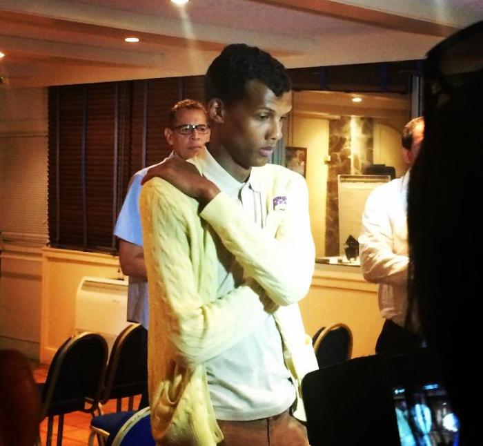 Stromae : un concert à son image entre émotion et dérision