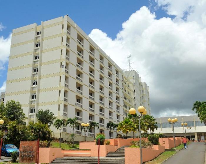Suppression du numerus clausus : la réaction du doyen de la fac de médecine de Martinique