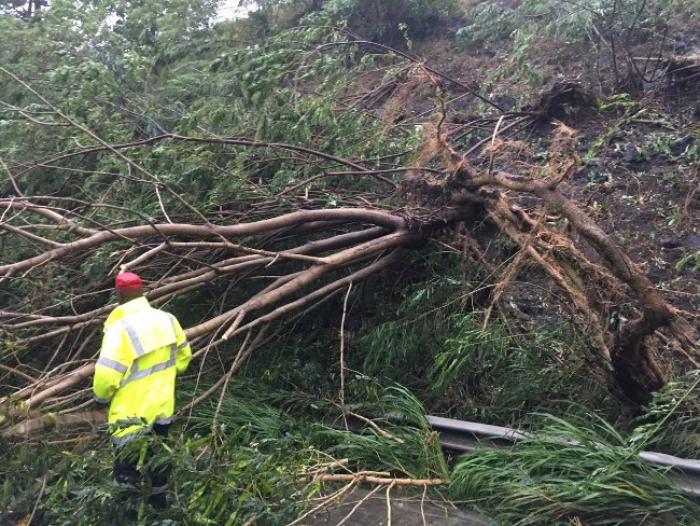 Tempête Matthew : trois blessés légers et 10 000 personnes sans eau