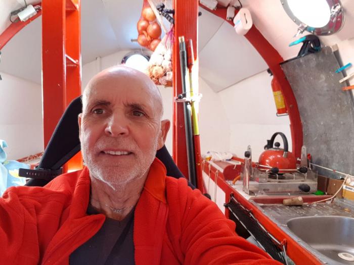 Transatlantique en tonneau: Jean-Jacques Savin se dirige enfin vers le Sud-Ouest