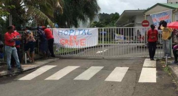 Troisième jour de grève du personnel de l'hôpital de Trinité
