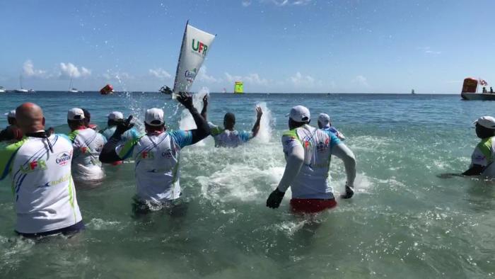 UFR/Chanflor gagne la coupe de Martinique des Yoles Rondes