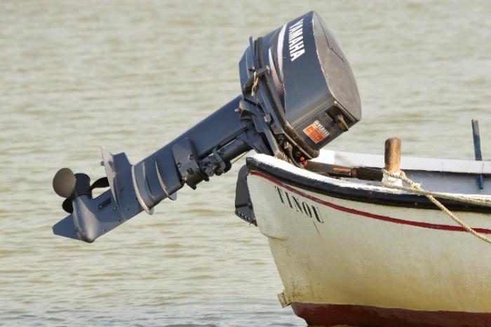 Un bateau à moteur heurte une balise en mer, 4 blessés légers