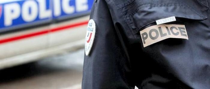 Un braqueur ligoté par ses victimes