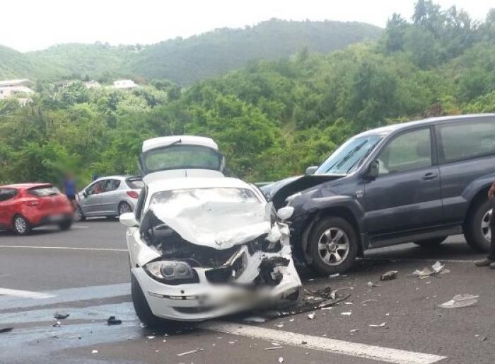 Un choc frontal entre deux véhicules à Sainte-Luce fait deux blessés