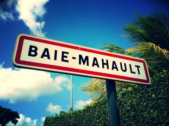 Un corps en décomposition découvert à Baie-Mahault