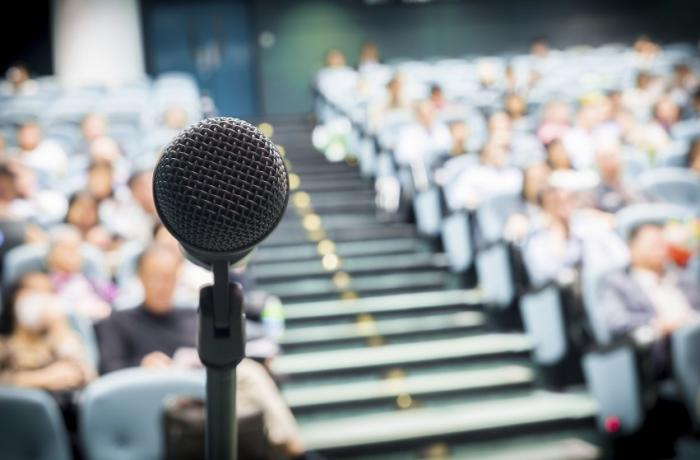 Un cycle de conférences pour l'insertion des doctorants
