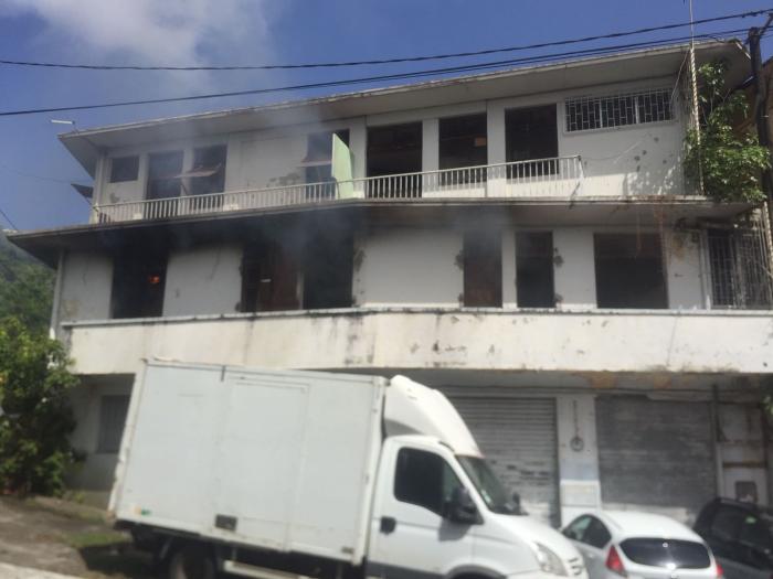 Un incendie maîtrisé dans une maison à Fort-de-France